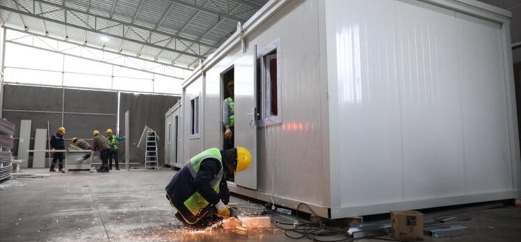 Düzce'de deprem bölgesine yönelik konteyner üretilen tesis sayısı artırıldı
