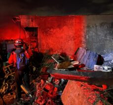 Endonezya'da akaryakıt deposunda çıkan yangında 14 kişi öldü
