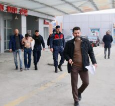 Eskişehir'de jandarmadan kaçan silahlı şüpheli, özel harekat destekli operasyonda yakalandı
