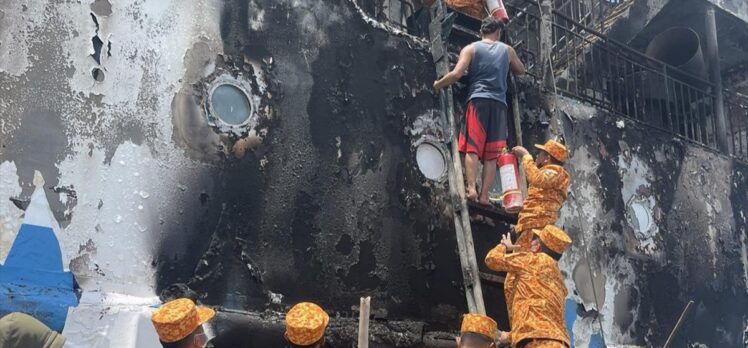 Filipinler'de seyir halindeki feribotta çıkan yangında 31 kişi öldü, 7 kişi kayıp