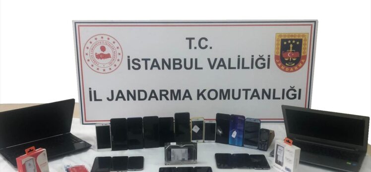 İstanbul'da alışveriş sitelerini kopyalayıp vatandaşları dolandıran 4 kişi yakalandı