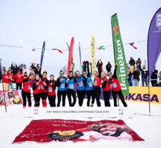 Kadın Kar Voleybolu Milli Takımı, Wagrain Etabı'nda şampiyon oldu
