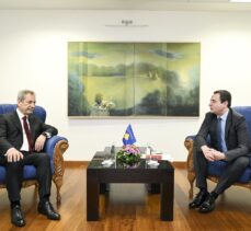 Kosova Başbakanı Kurti, Türk iş insanlarıyla görüştü