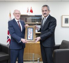 Milli Eğitim Bakanı Özer, İngiltere'de Okullardan Sorumlu Devlet Bakanı'yla görüştü