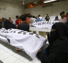 Pakistan'da kumanya dağıtımında yaşanan izdihamda 11 kişi öldü