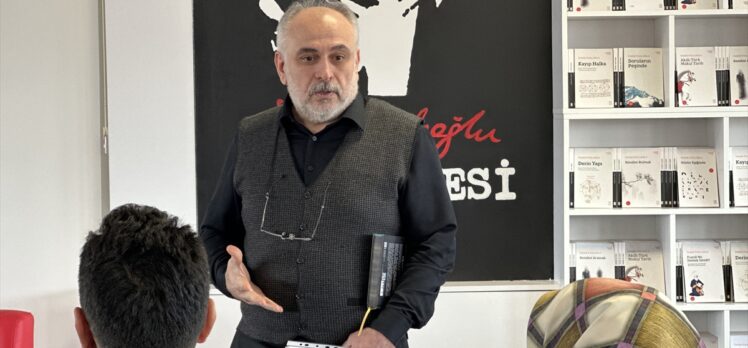 Prof. Dr. İhsan Fazlıoğlu, kütüphane konuşmalarına konuk oldu: