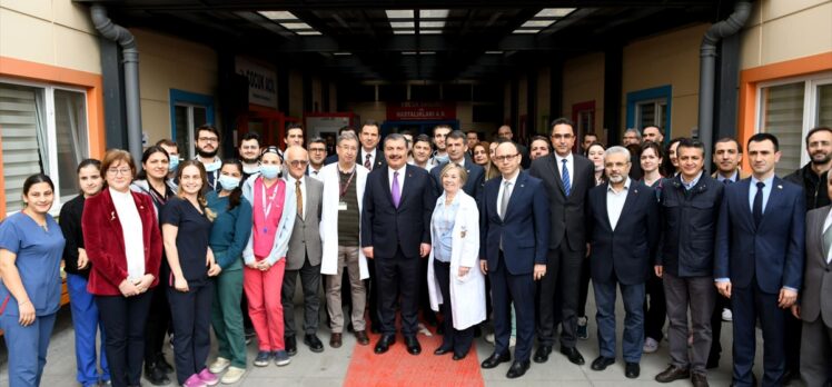 Sağlık Bakanı Koca, İstanbul'daki kamu hastanelerinin başhekimleriyle bir araya geldi