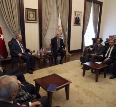 Yeni Azerbaycan Partisi heyeti AK Parti Genel Başkanvekili Kurtulmuş'u ziyaret etti