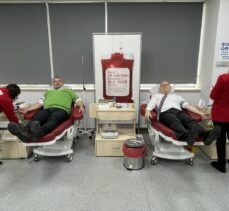Zonguldaklı iş insanı kentin plakasını temsil eden 67. kez kan bağışı yaptı