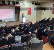 Zonguldak'ta sağlık çalışanlarına “depremzedelerle doğru iletişim eğitimi” veriliyor