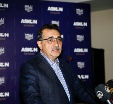 Bakan Dönmez, ASKON Eskişehir Şubesinin iftar programında konuştu: