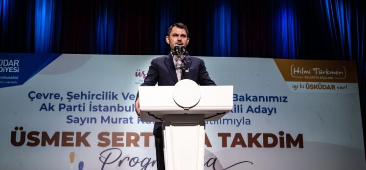 Bakan Kurum, İstanbul'da kentsel dönüşüm tapu teslimi töreninde konuştu: