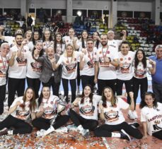Voleybol Kadınlar 1. Lig final etabı Bolu'da sona erdi