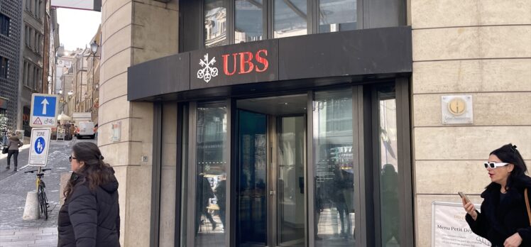 Birleşme sonrası UBS-Credit-Suisse'deki istihdamın yüzde 30'una kadarını ortadan kaldırma planı