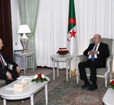 Cezayir Cumhurbaşkanı Tebbun, Suriye rejimi Dışişleri Bakanı Mikdad'ı kabul etti