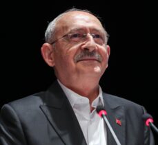 CHP Genel Başkanı Kılıçdaroğlu, “Kılıçdaroğlu Gönüllüleri” ile bir araya geldi