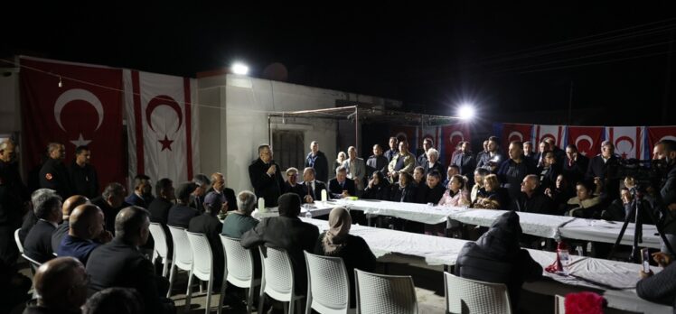 Cumhurbaşkanı Yardımcısı Fuat Oktay, Gazimağusa ziyaretinde vatandaşlara hitap etti: