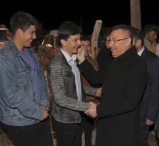 Cumhurbaşkanı Yardımcısı Oktay, Ayaş'ın Ilıca köyünde vatandaşlarla buluştu: