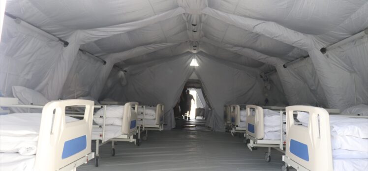 Depremden sonra nüfusu katlanan Yayladağı'nda sahra hastanesiyle hizmet kapasitesi artacak