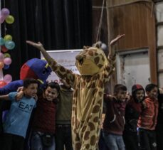 Halep kırsalındaki çocuklar için tiyatro gösterisi düzenlendi