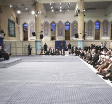 İran lideri Hamaney: “Başörtüsü takmak, dini ve yasal bir zorunluluktur”