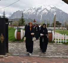 İranlı turizmciler Hakkari'yi gezdi