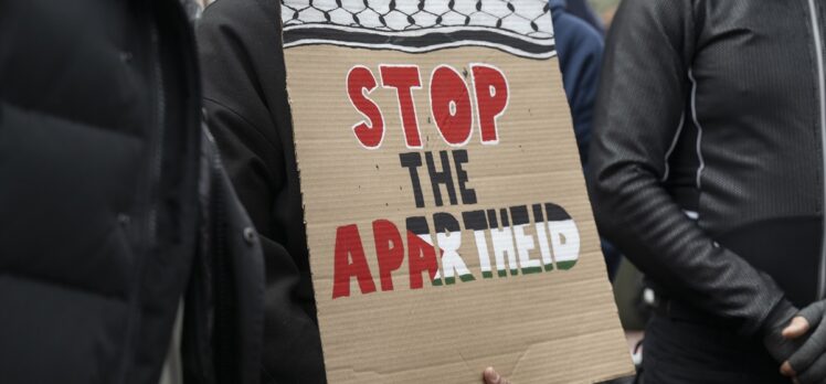 İsrail güçlerinin Mescid-i Aksa baskını Londra'da protesto edildi