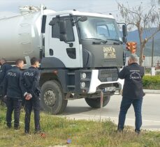 İzmir'de vidanjörle çarpışan motosikletin sürücüsü öldü