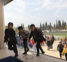 Kahramanmaraş'ta depremlerin ardından okullarda yeniden eğitime başlandı