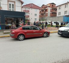 Kocaeli'de trafikte yol verme kavgasında 2 kişi silahla yaralandı