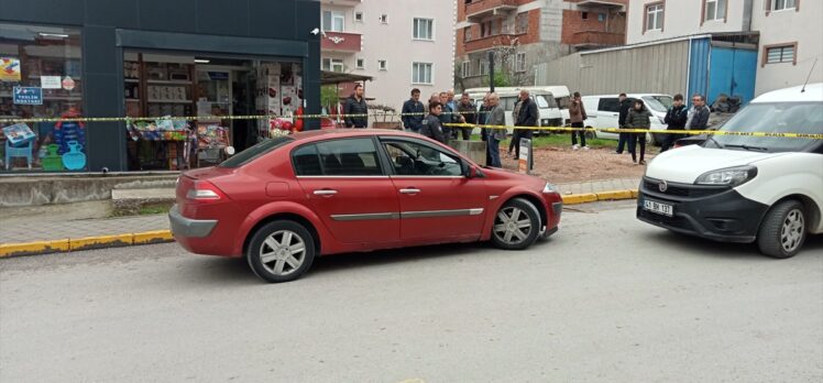 Kocaeli'de trafikte yol verme kavgasında 2 kişi silahla yaralandı
