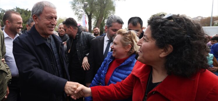 Milli Savunma Bakanı Akar memleketi Kayseri'de hemşehrileriyle piknikte bir araya geldi: