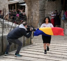 Mostar'da, Türkiye dahil 78 ülkenin kıyafetleri tanıtıldı