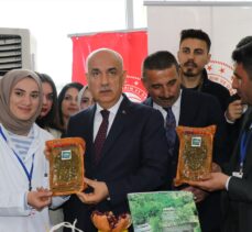 Tarım ve Orman Bakanı Vahit Kirişci, Siirt'te tarım sektörü temsilcileriyle buluştu: (2)