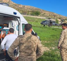 Tunceli’de kalp krizi geçiren kişi askeri helikopterle hastaneye ulaştırıldı