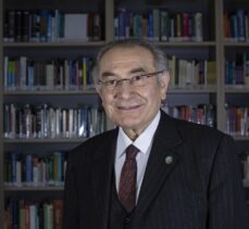Türkiye'nin Çınarları – Prof. Dr. Nevzat Tarhan: “Bu çağda özgürlüğü doğru yorumlamak gerekiyor”