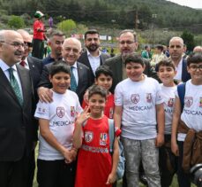 Uluslararası 12 Yaş Altı İzmir Cup, 22 ülkeden 72 takımın katılımıyla başladı
