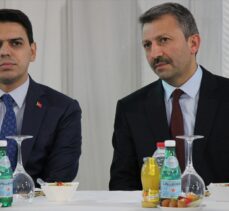 YTB Başkanı Eren, Fransa'daki Türk vatandaşlarla iftarda buluştu