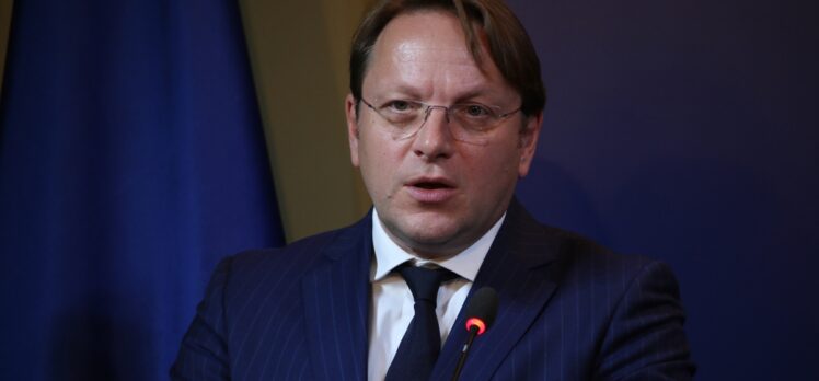 AB Komisyonu Üyesi Varhelyi, Kosova'nın Avrupa yolunda kararlı olduğunu söyledi