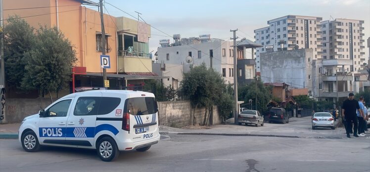 Adana'da eşini silahla öldüren zanlı, iki kayınbiraderini ve halasını yaraladı