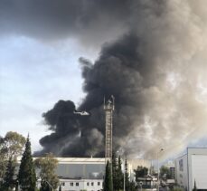 GÜNCELLEME 2 – Antalya Serbest Bölge'deki yat firmasında çıkan yangın kontrol altına alındı