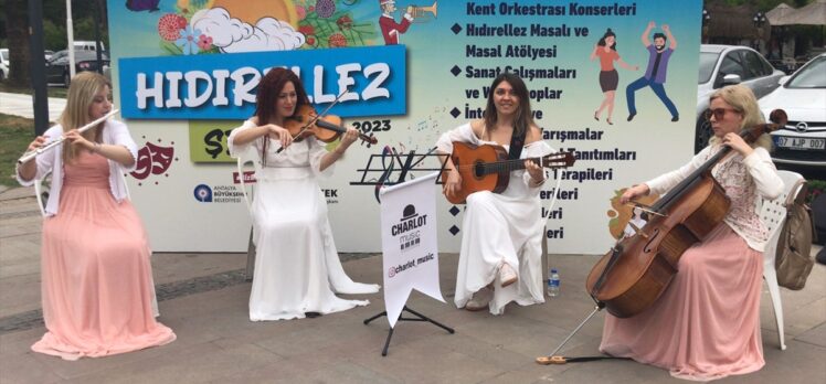 Antalya'da Hıdırellez Şenliği düzenlendi