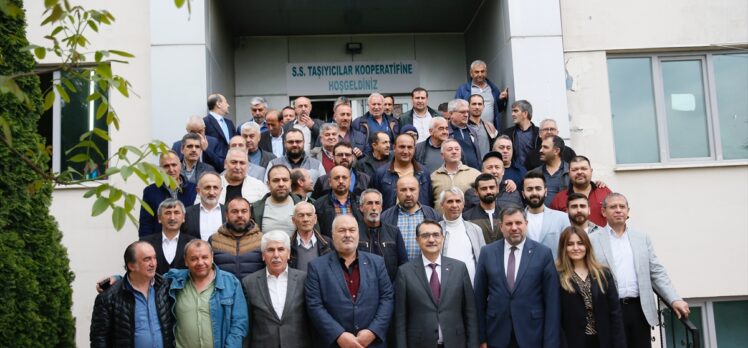 Bakan Dönmez, Eskişehir İli Taşıyıcılar Kooperatifini ziyaret etti: