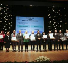 Bakan Dönmez, Eskişehir'de “Okulum Bir İnci Projesi Ödül Töreni”nde konuştu: