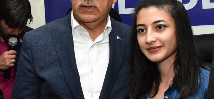 Bakan Kirişci, AK Parti Afşin Seçim Ofisi'nde konuştu: