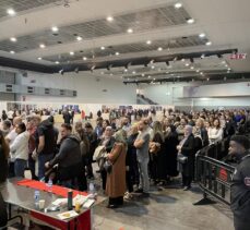 Belçika'da Cumhurbaşkanı Seçimi için oy verme süreci yoğun katılımla sürüyor