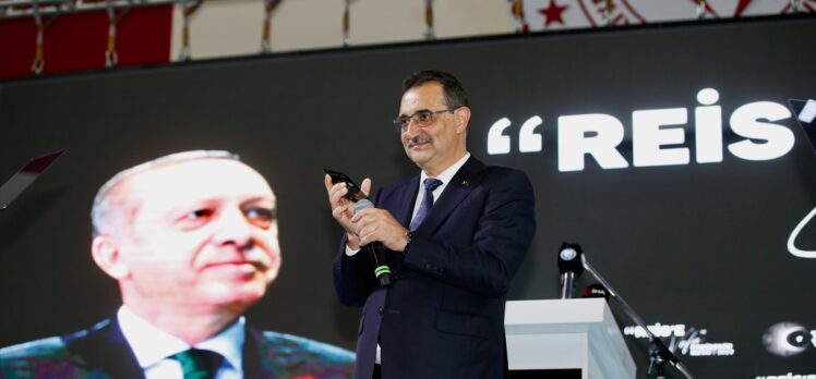Bakan Dönmez, Eskişehir'de “Reis'e Vefa Buluşması”nda konuştu: