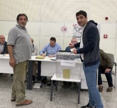 Cumhurbaşkanı Seçimi'nin ikinci turu için sınır kapılarında oy verme işlemi başladı