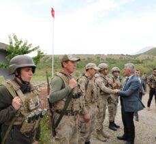 Erzincan Valisi Mehmet Makas, Kemah ilçesindeki üs bölgelerini ziyaret etti