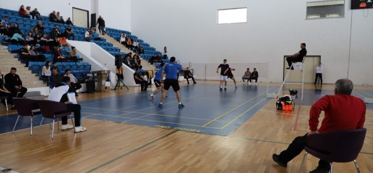 Erzincan'da düzenlenen ÜNİLİG Badminton Süper Lig müsabakaları sona erdi